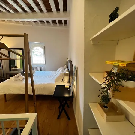 アパート Dimora Casina Dell'abbondanza グッビオ